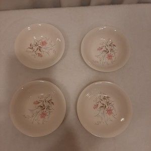 Mount Clemens Pottery Mt. Rose 4 Small Dessert Vegetable Bowls MCM Floral Flower